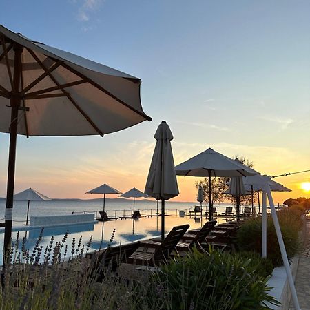 Apartment Punta Skala Villa Valentina เพทรอซาเน ภายนอก รูปภาพ
