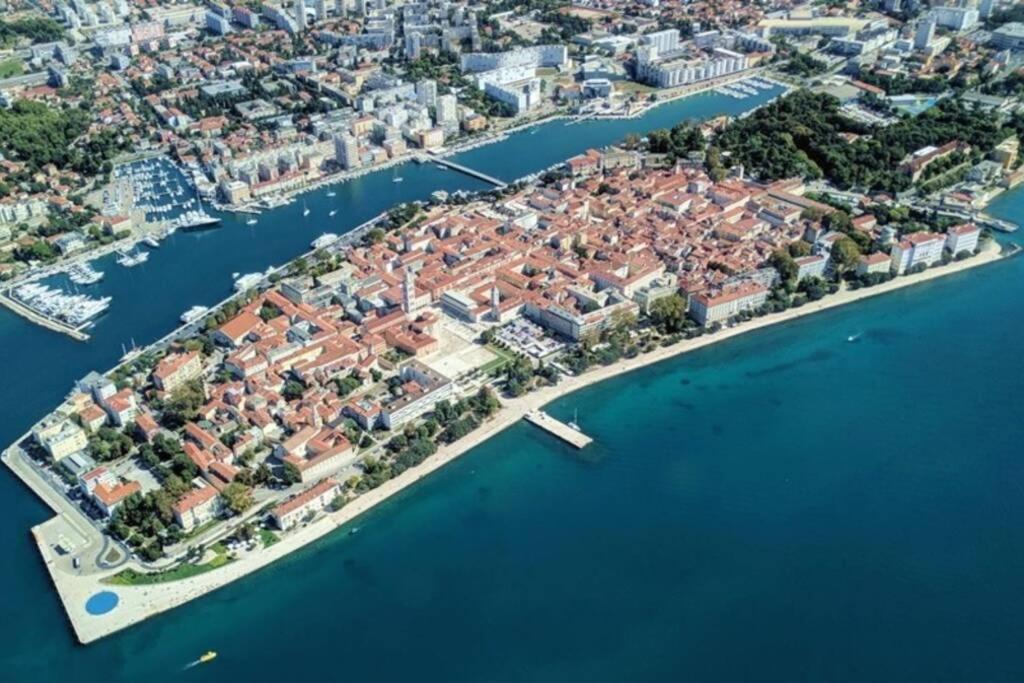 Apartment Punta Skala Villa Valentina เพทรอซาเน ภายนอก รูปภาพ