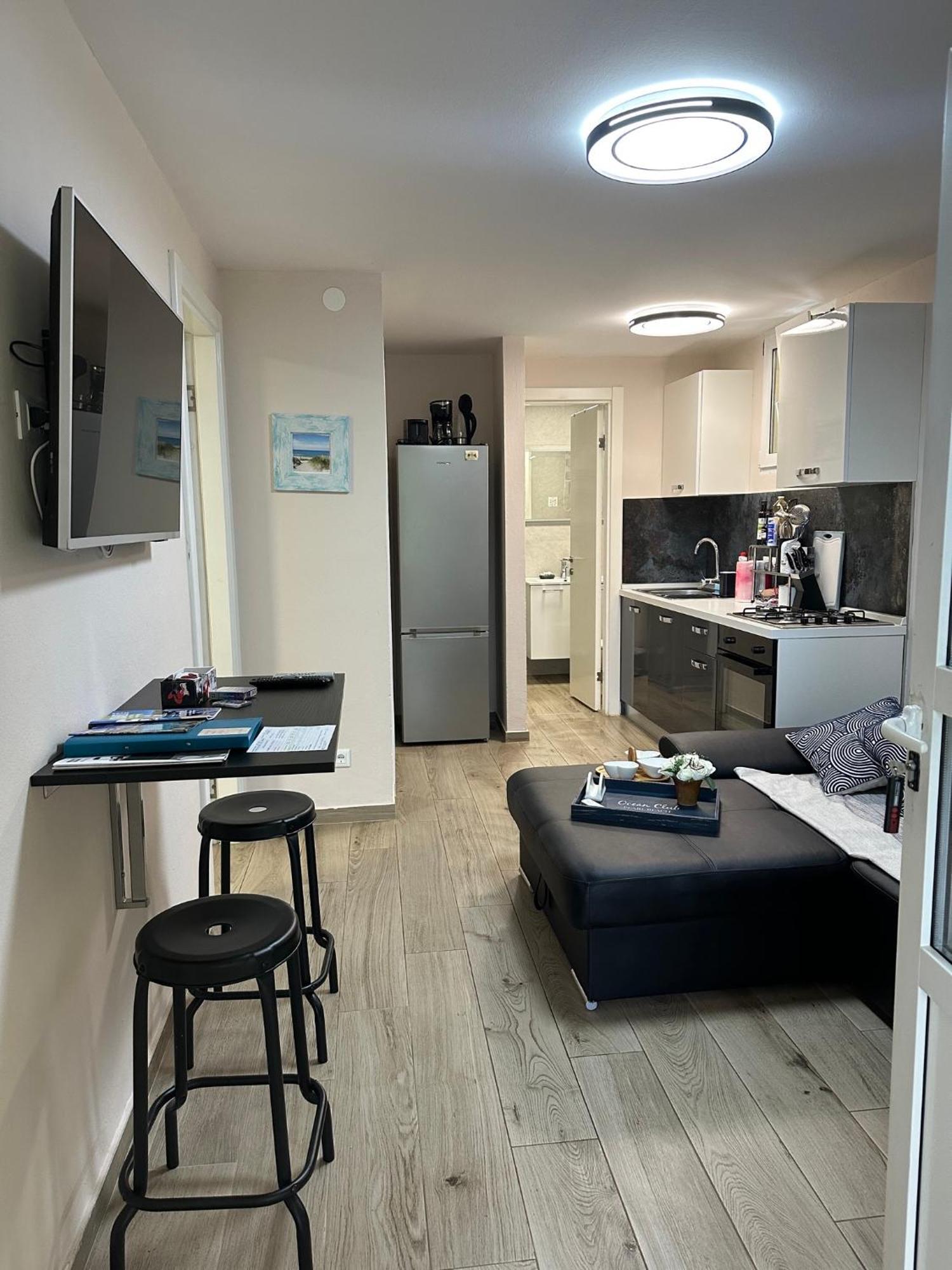 Apartment Punta Skala Villa Valentina เพทรอซาเน ภายนอก รูปภาพ